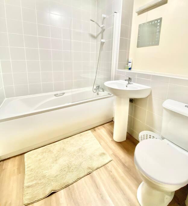 דבלין 2 Bed Apartment In City Centre מראה חיצוני תמונה